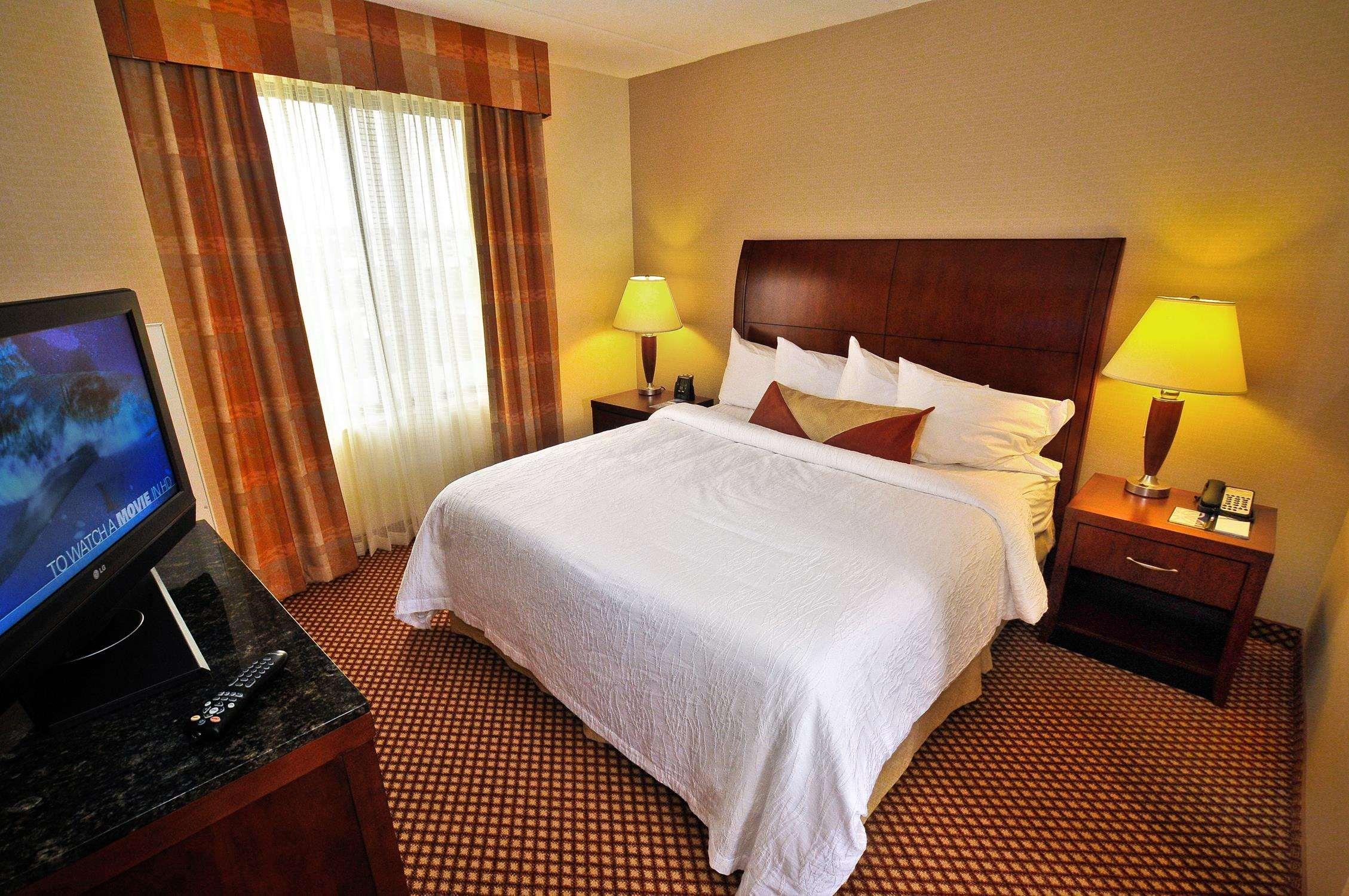 Hilton Garden Inn Erie Kearsarge Rom bilde