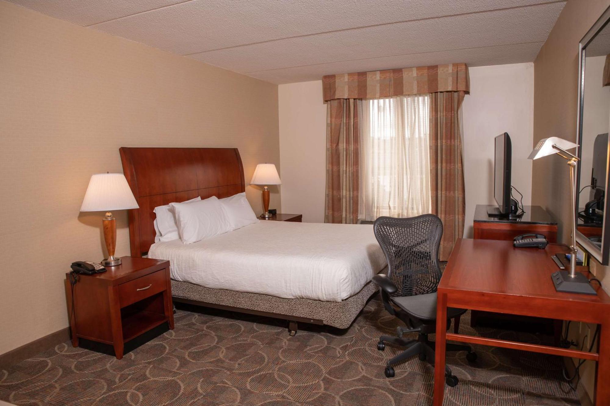 Hilton Garden Inn Erie Kearsarge Eksteriør bilde